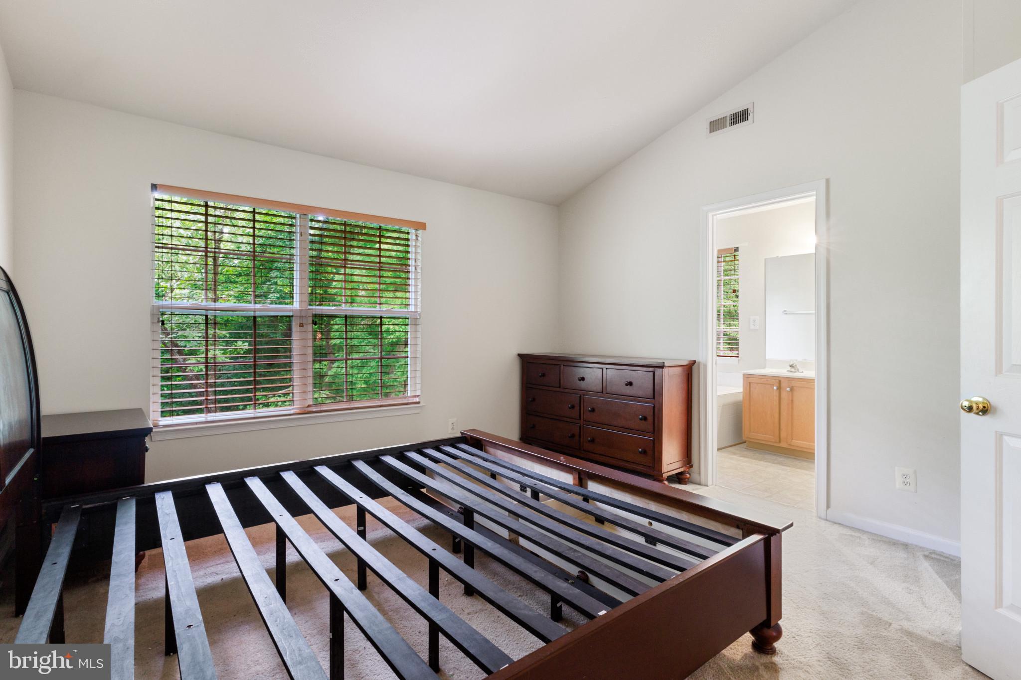 LAFAYETTE VILLAGE - Residential