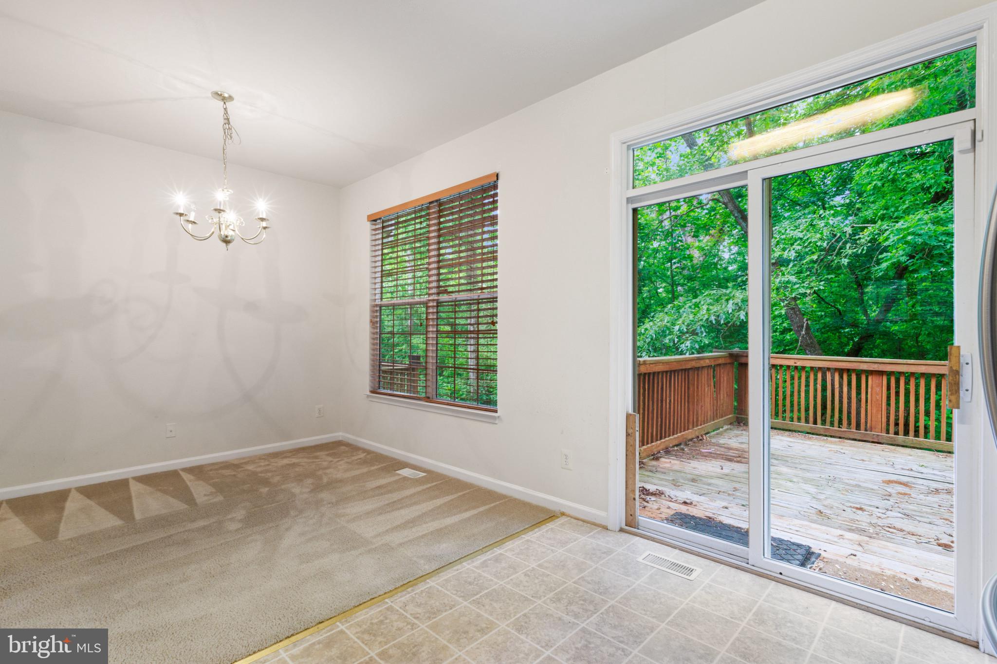 LAFAYETTE VILLAGE - Residential