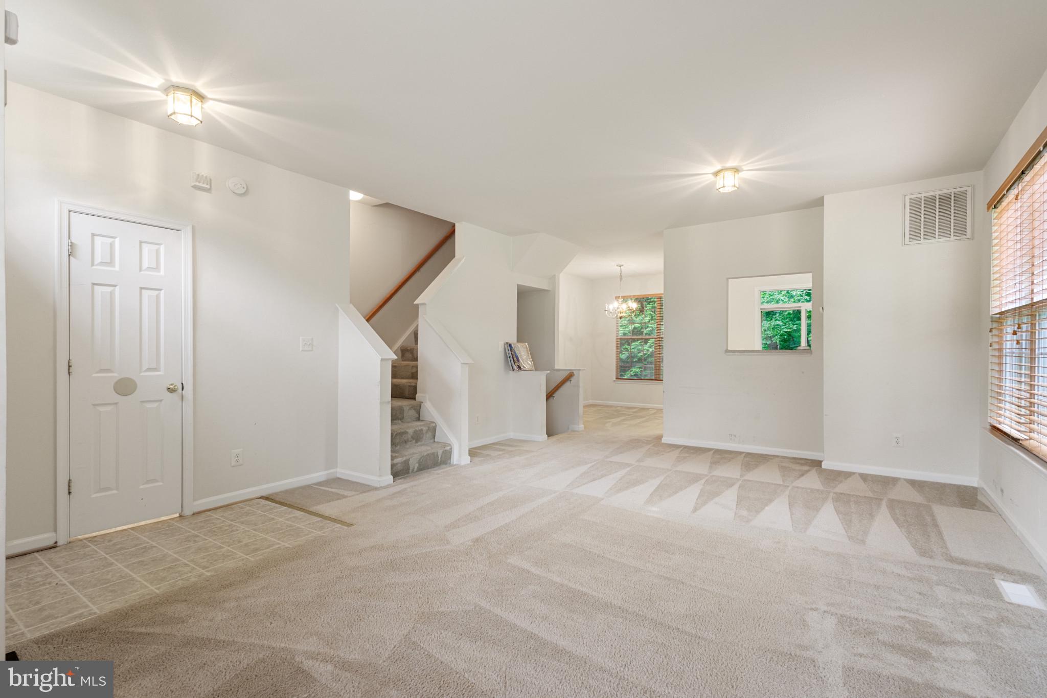 LAFAYETTE VILLAGE - Residential