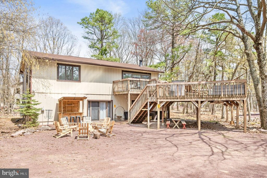 Photo of 70 Pineknoll Drive, LAKE HARMONY, PA 18624 (MLS # PACC2007158)