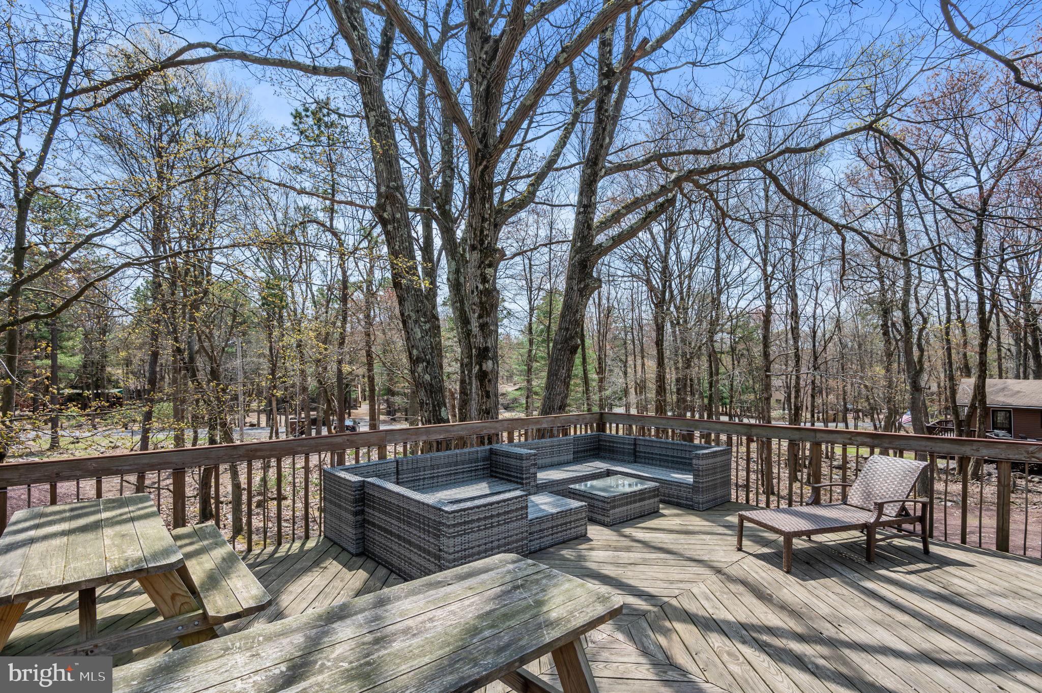 LAKE HARMONY ESTATES - Residential