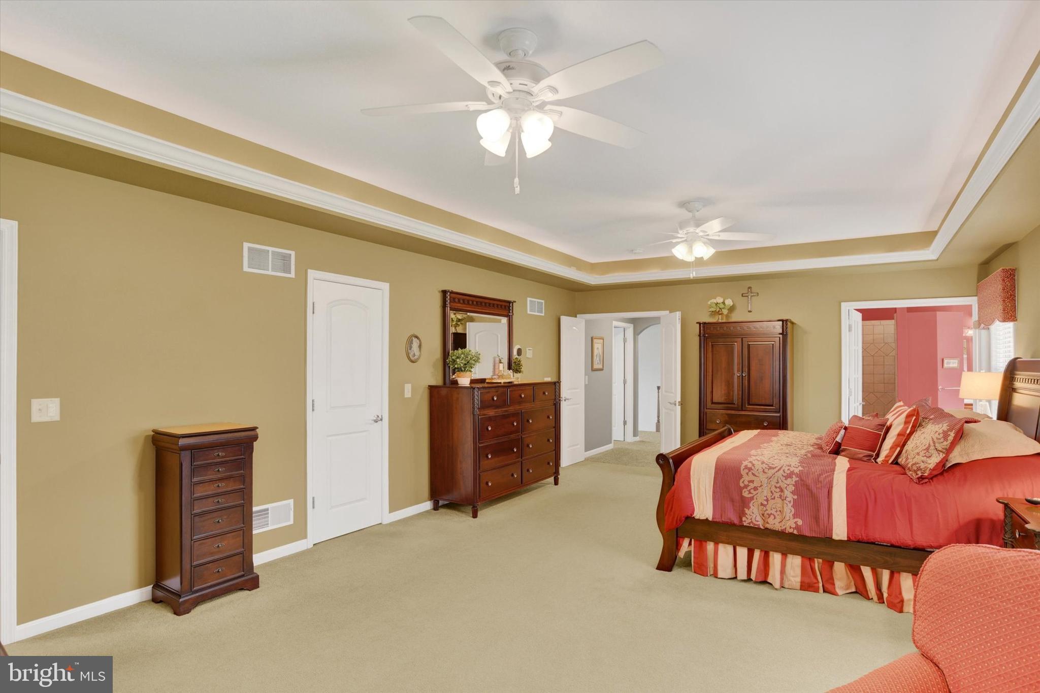 HIGH MEADOW - Residential