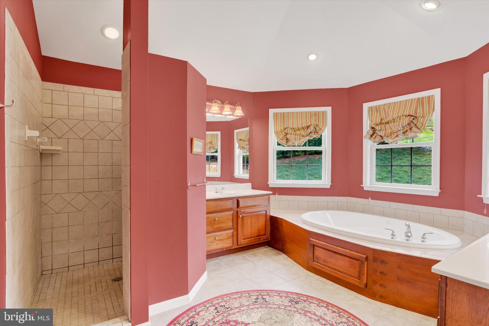 HIGH MEADOW - Residential