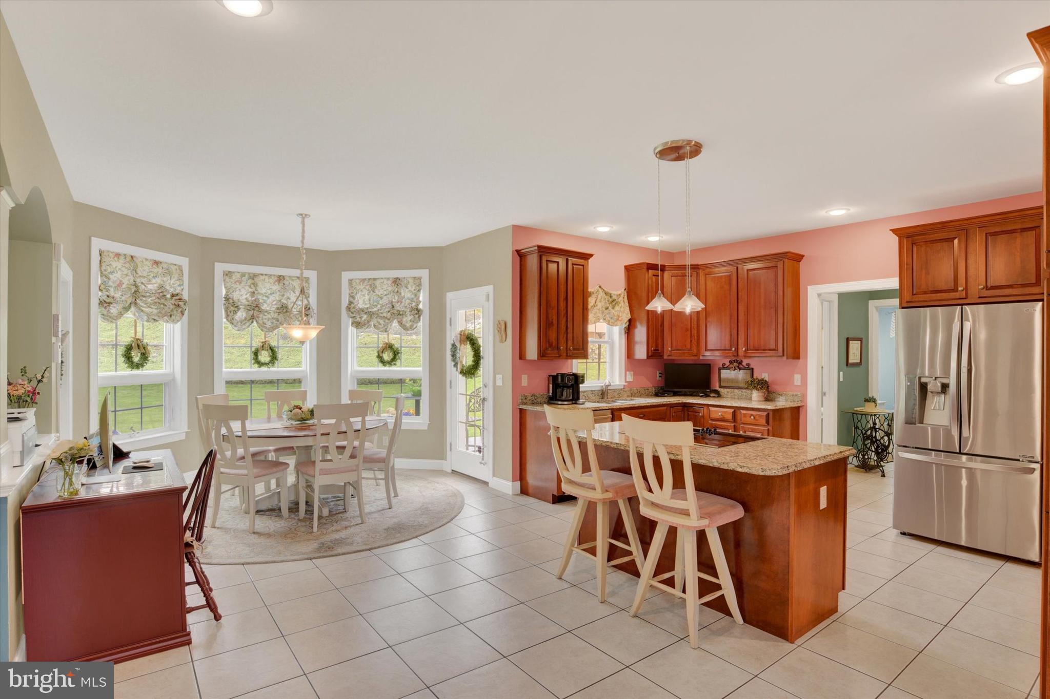 HIGH MEADOW - Residential