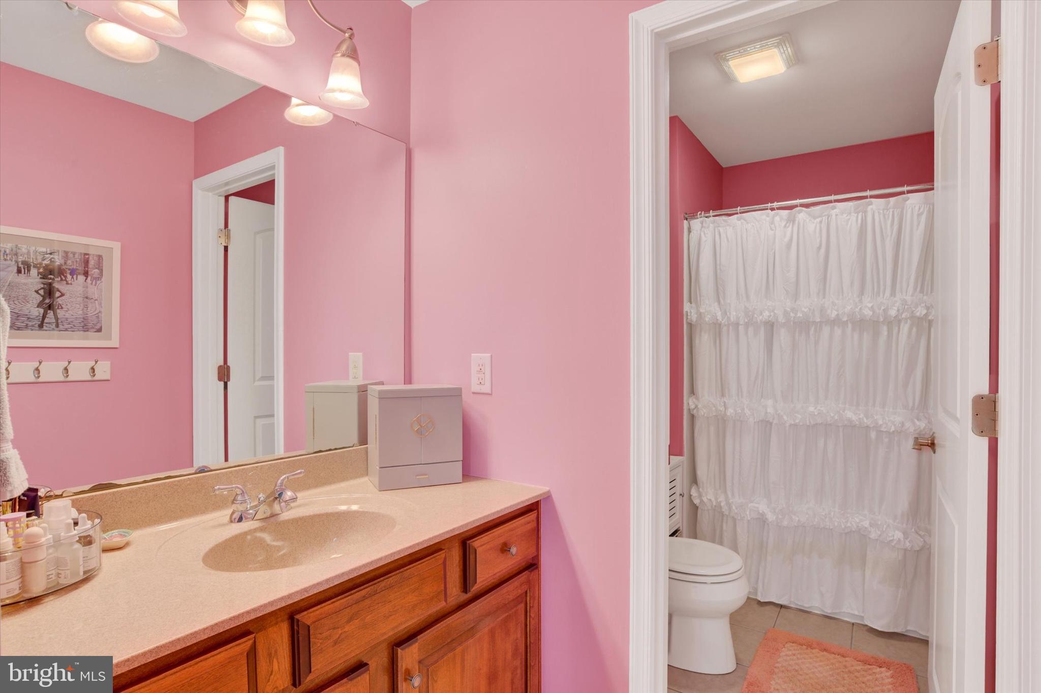 HIGH MEADOW - Residential