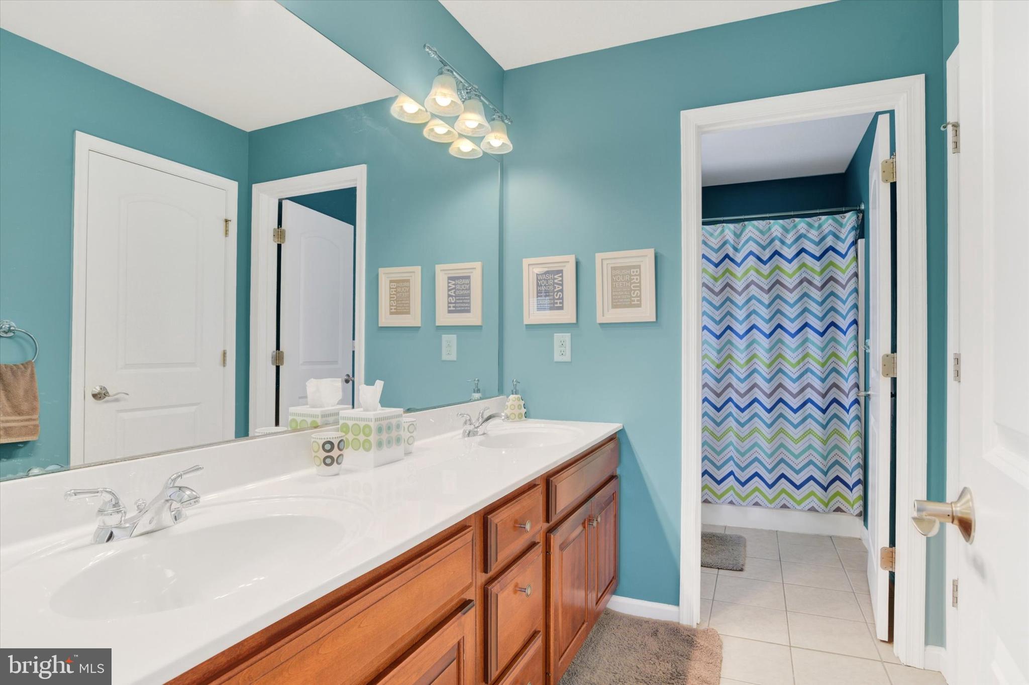 HIGH MEADOW - Residential