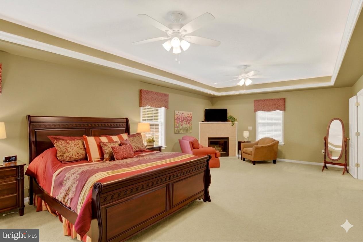 HIGH MEADOW - Residential