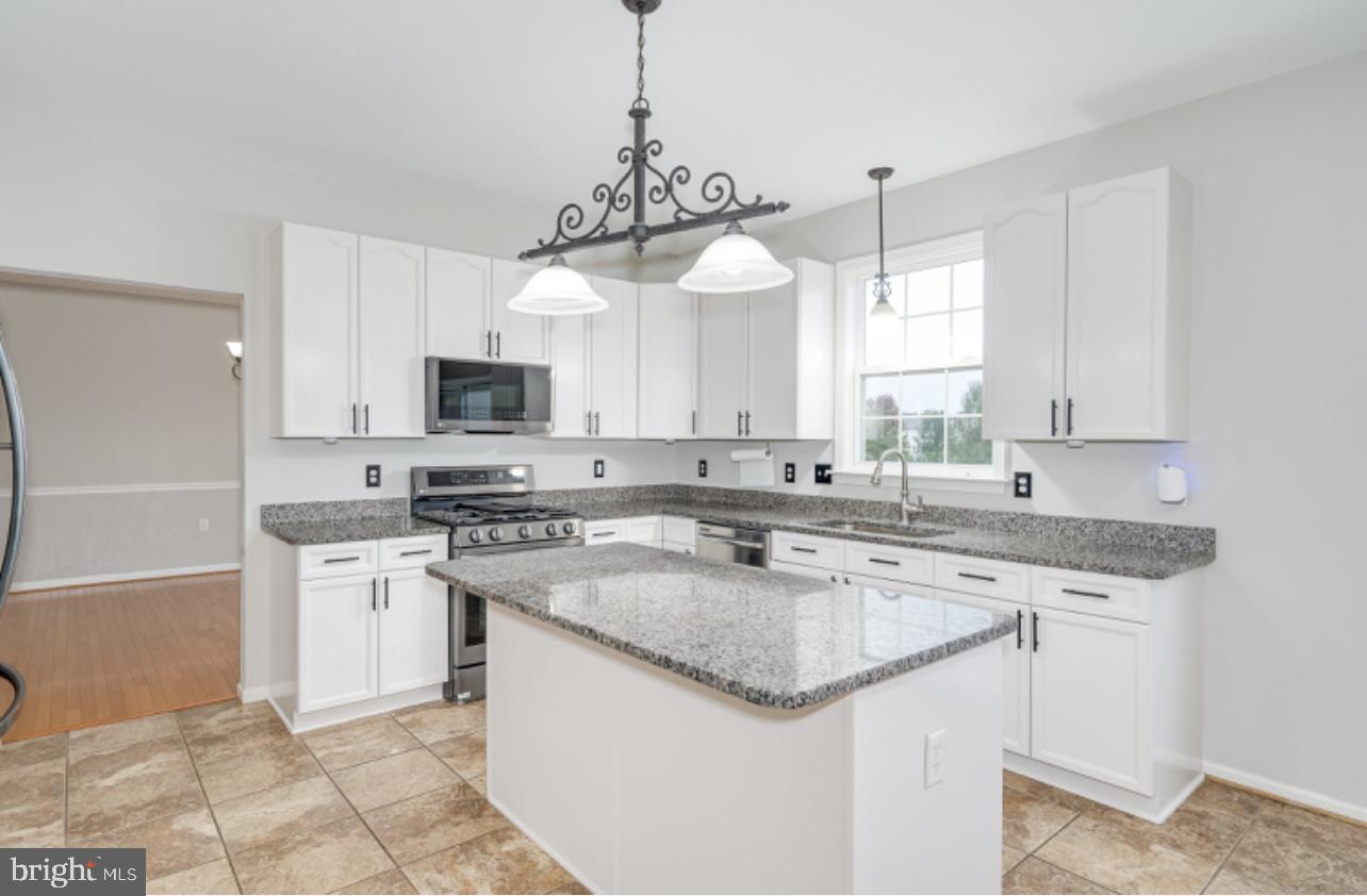 MCCAULEY CROSSING - Residential