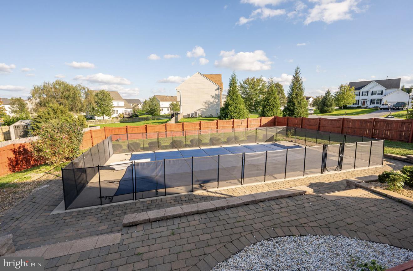 MCCAULEY CROSSING - Residential