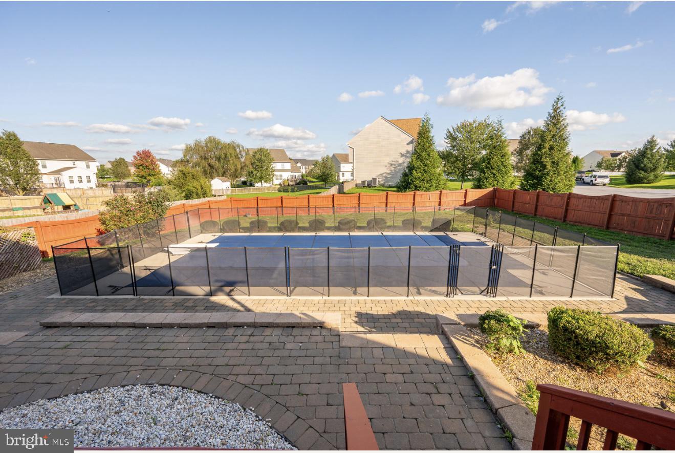 MCCAULEY CROSSING - Residential