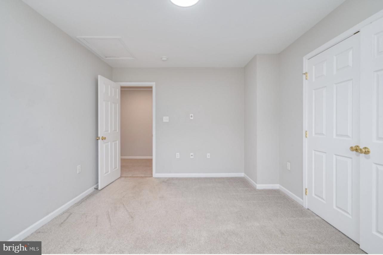 MCCAULEY CROSSING - Residential