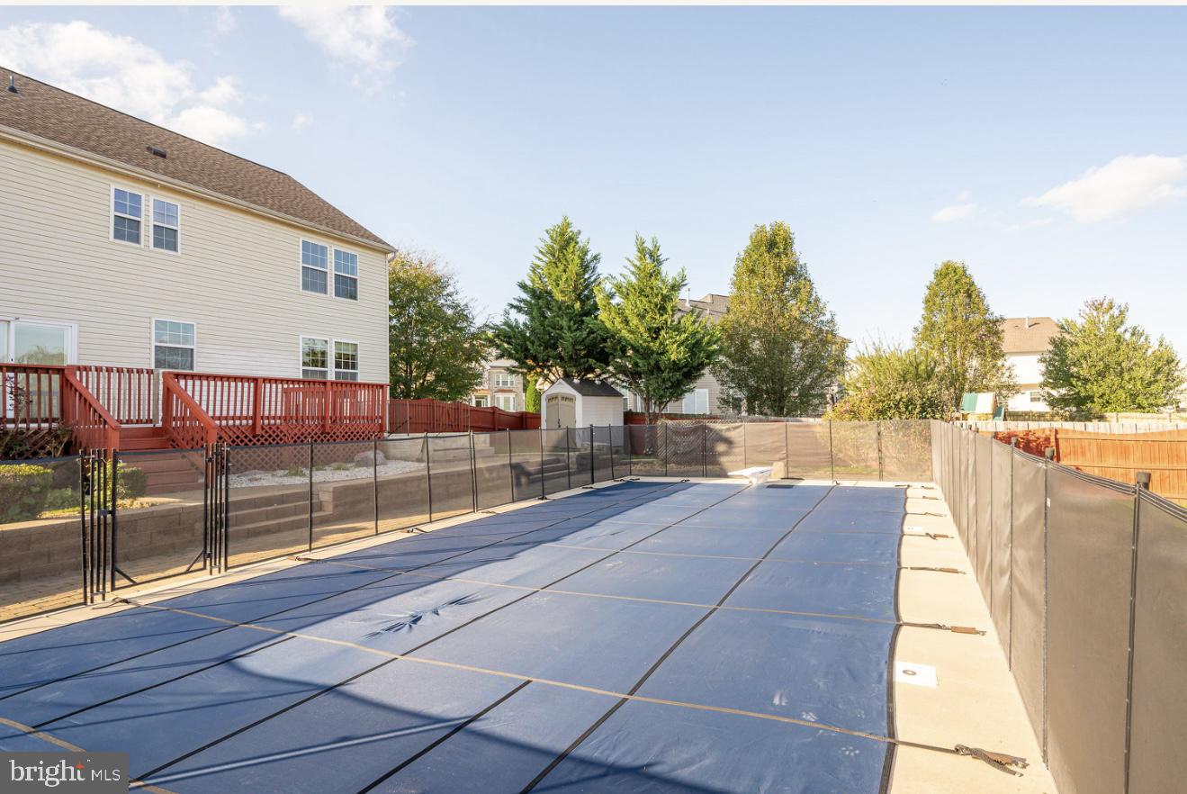 MCCAULEY CROSSING - Residential