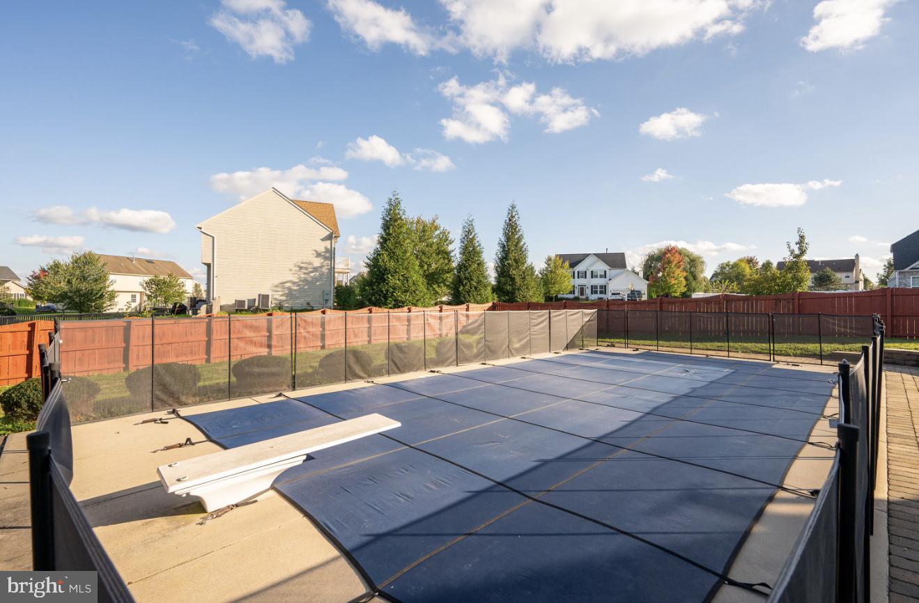 MCCAULEY CROSSING - Residential