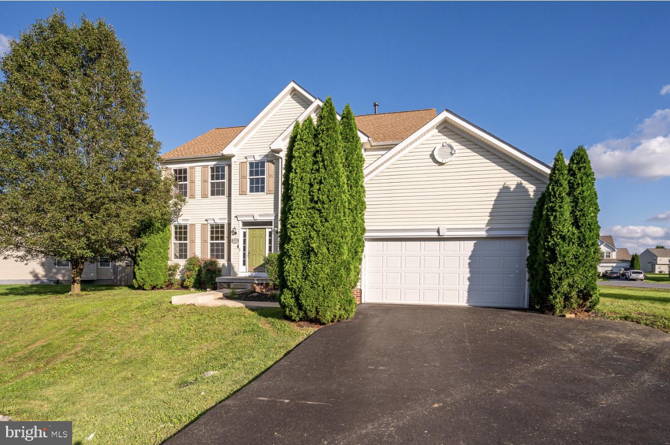 MCCAULEY CROSSING - Residential