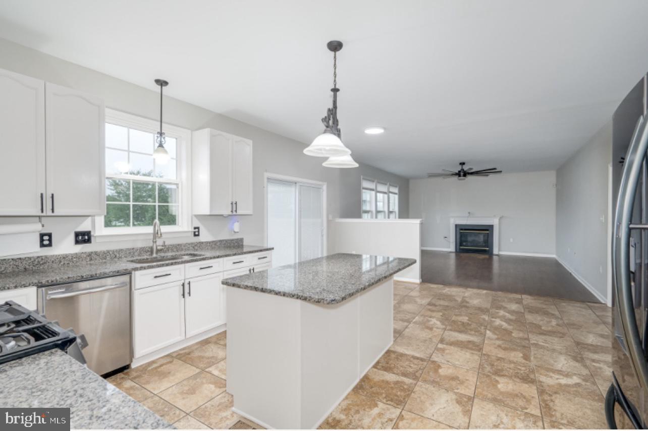 MCCAULEY CROSSING - Residential