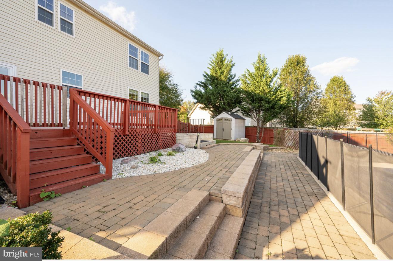 MCCAULEY CROSSING - Residential