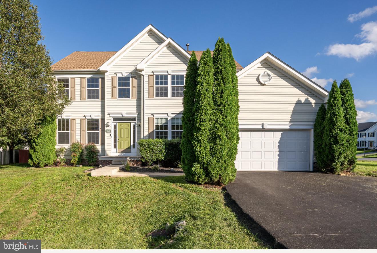 MCCAULEY CROSSING - Residential