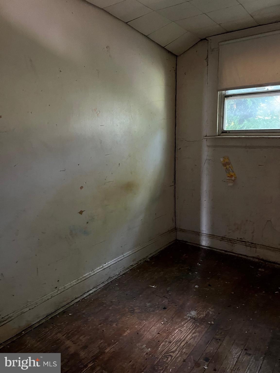 EAST BALTIMORE MIDWAY - Residential