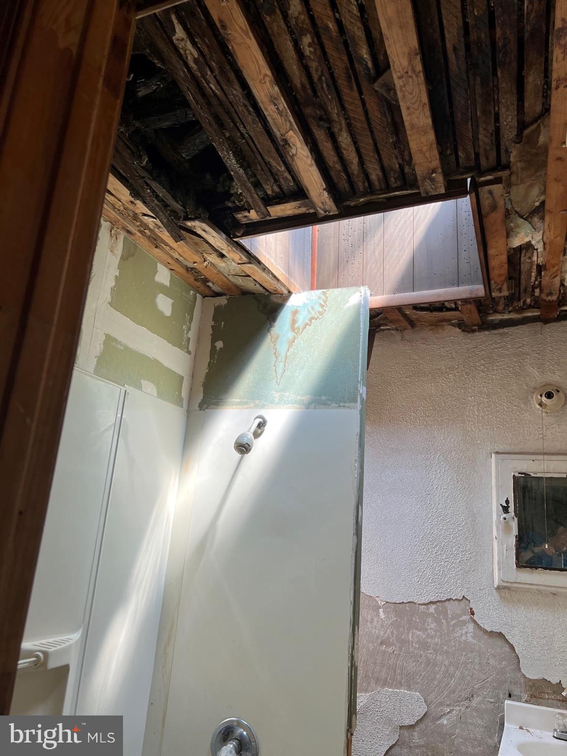 EAST BALTIMORE MIDWAY - Residential