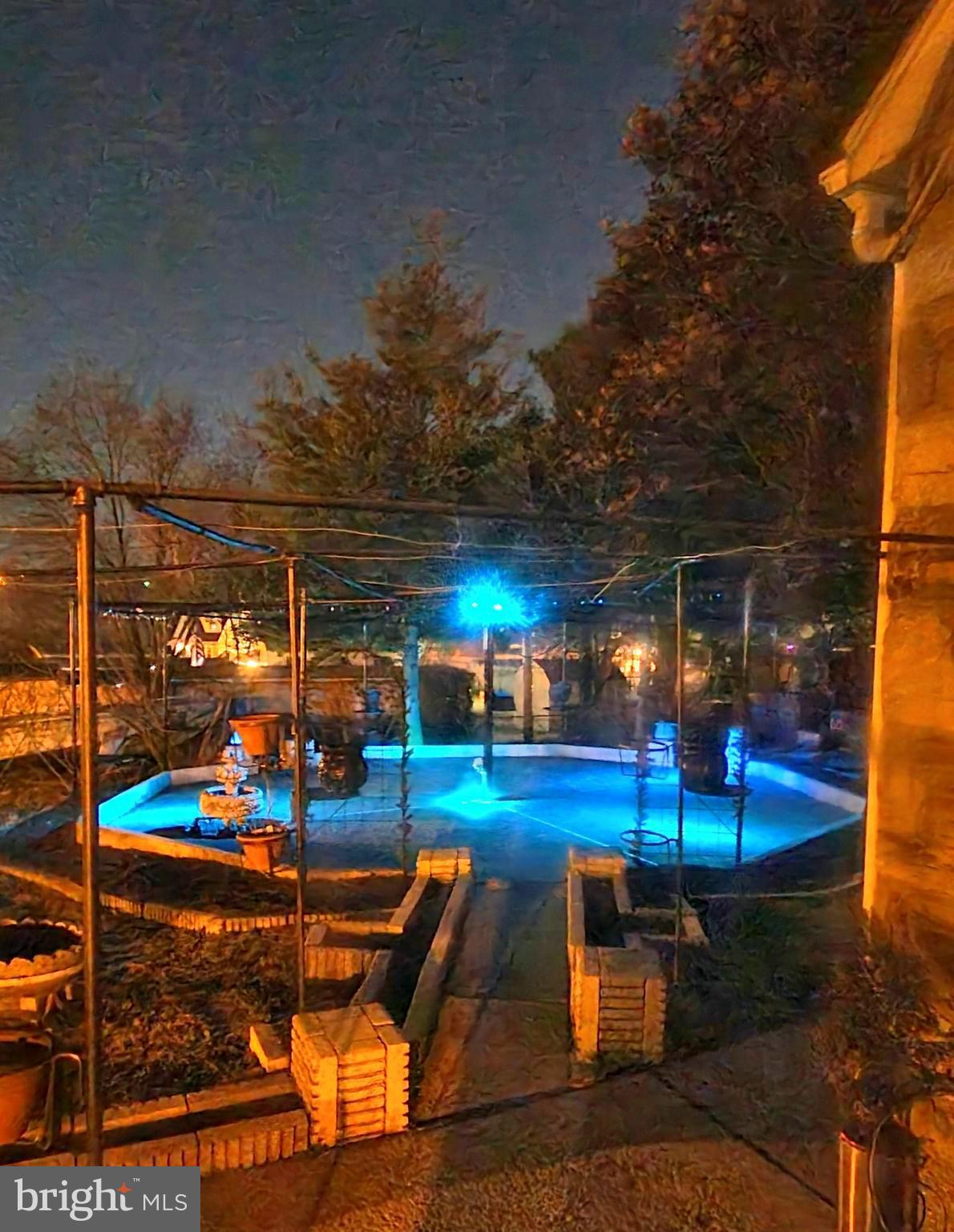 GARDENVILLE - Residential