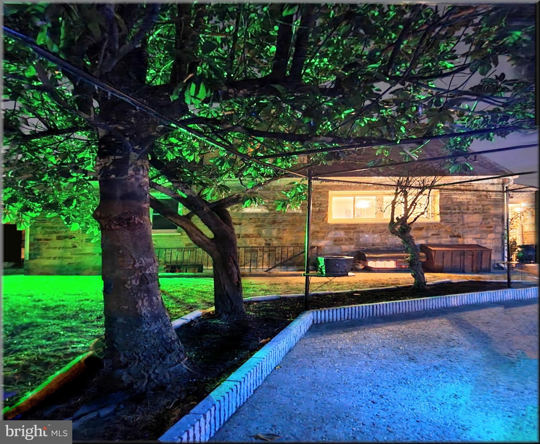 GARDENVILLE - Residential