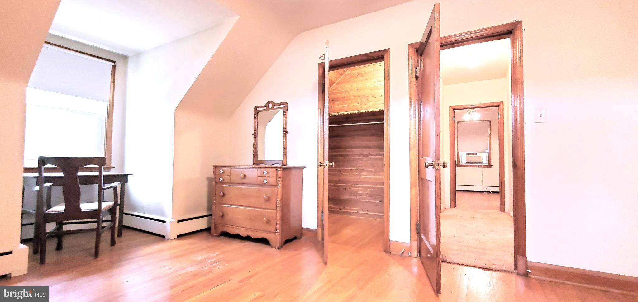 GARDENVILLE - Residential