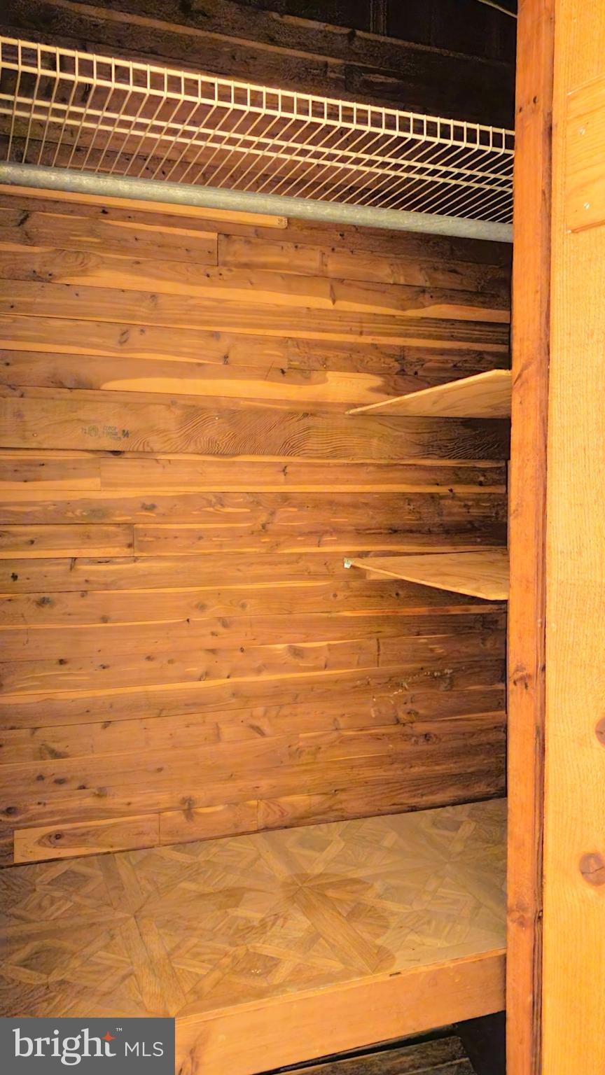 GARDENVILLE - Residential