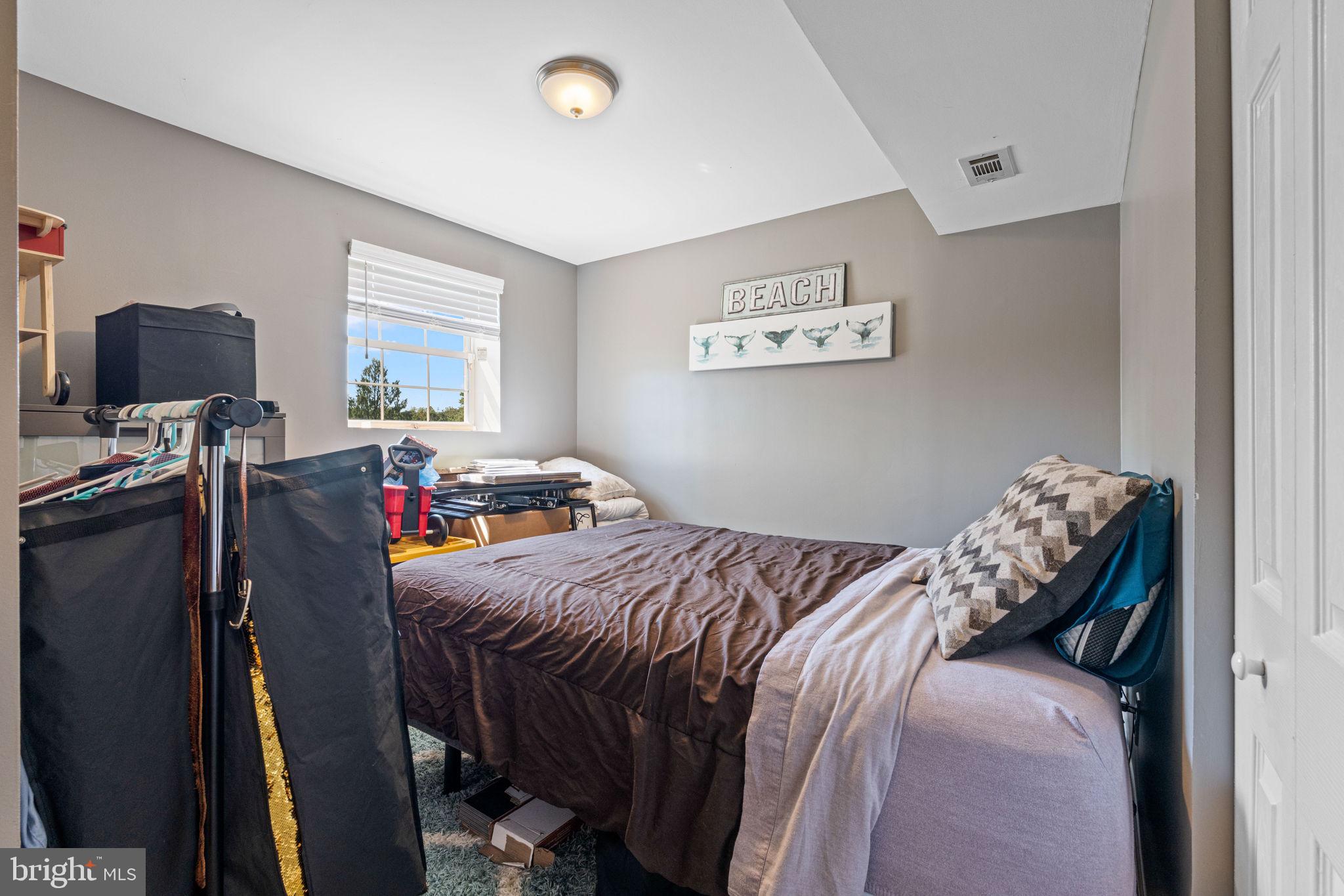 WINSLOW CHASE - Residential