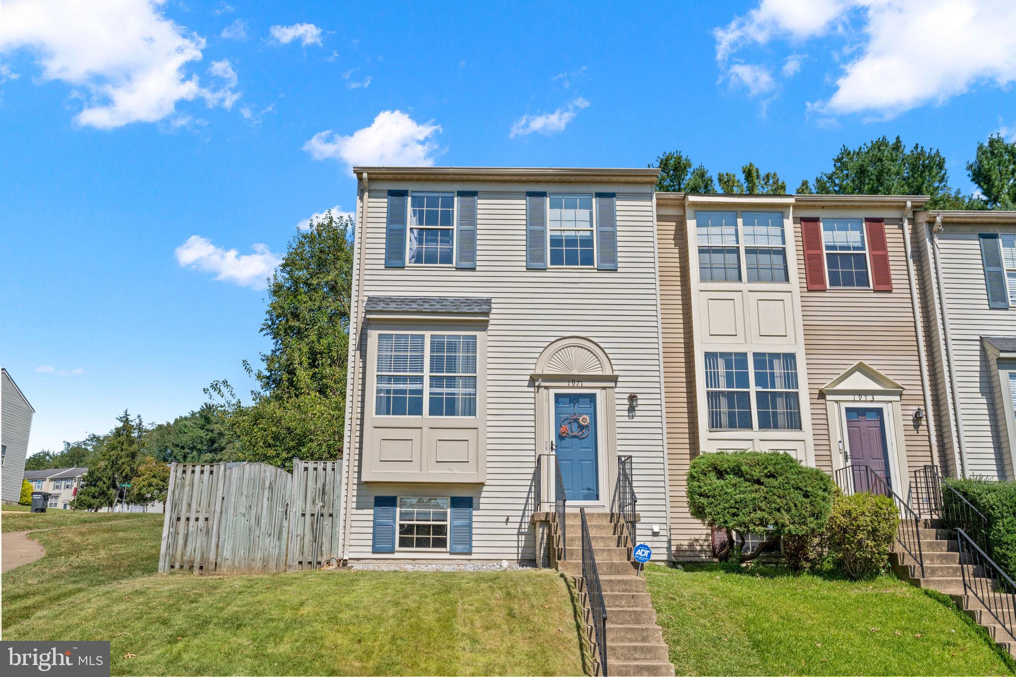 WINSLOW CHASE - Residential