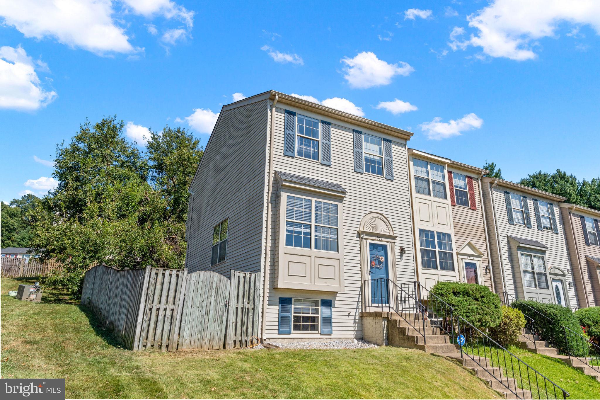 WINSLOW CHASE - Residential