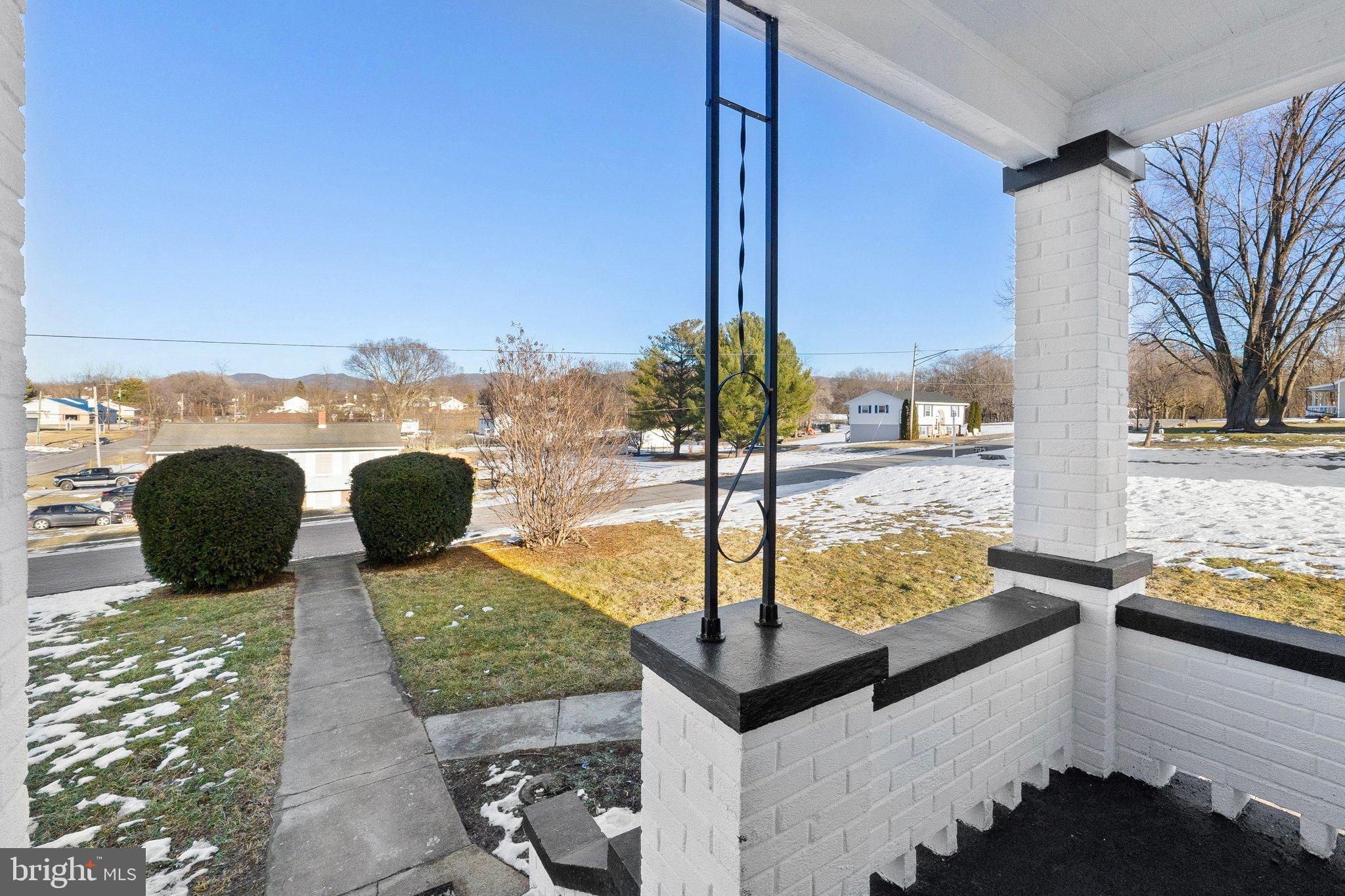 TOWN OF SHENANDOAH - Residential Lease