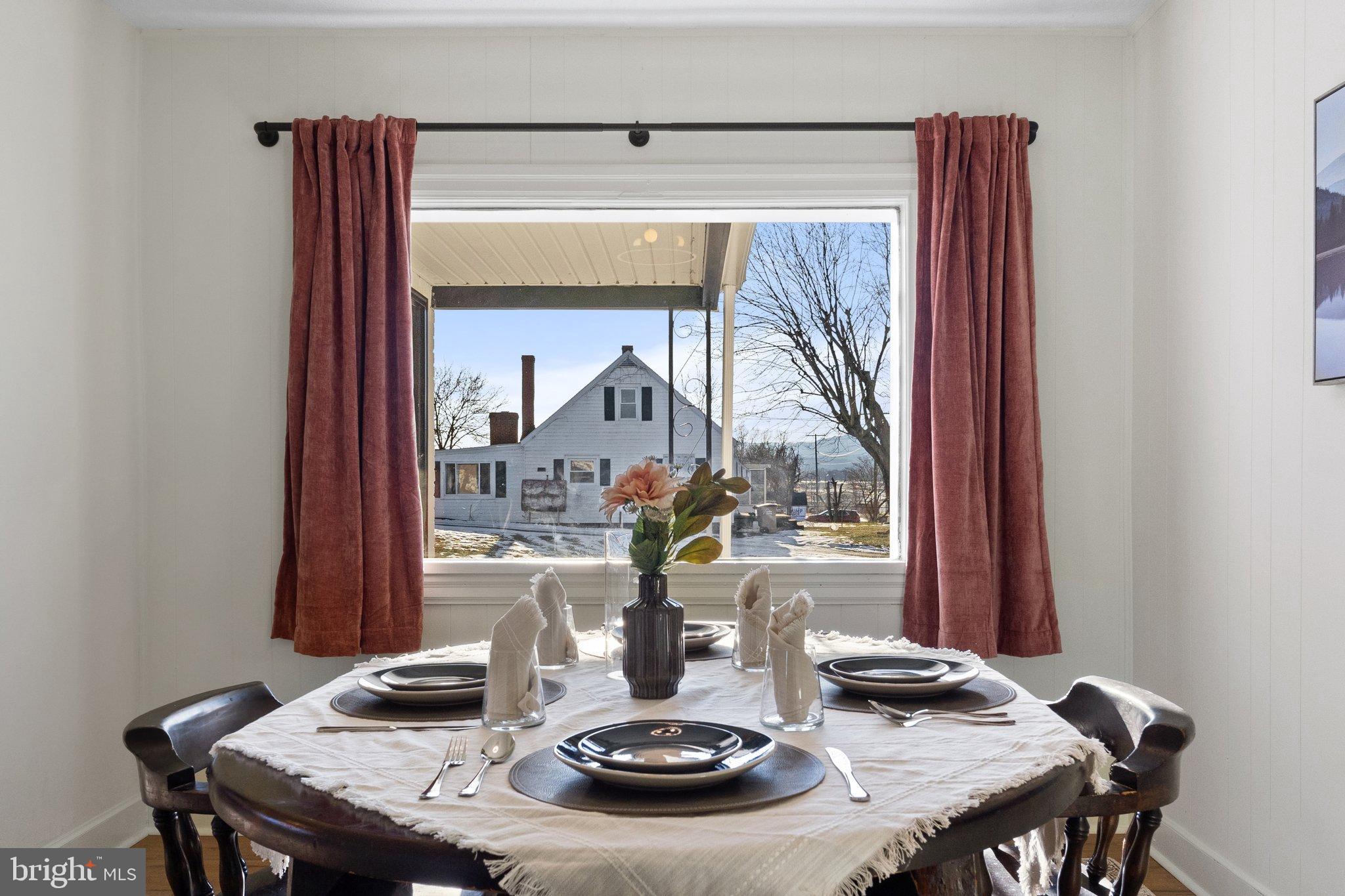 TOWN OF SHENANDOAH - Residential Lease