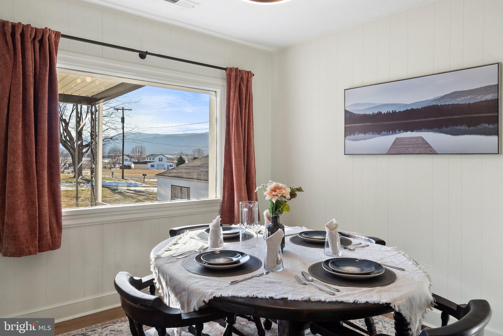 TOWN OF SHENANDOAH - Residential Lease