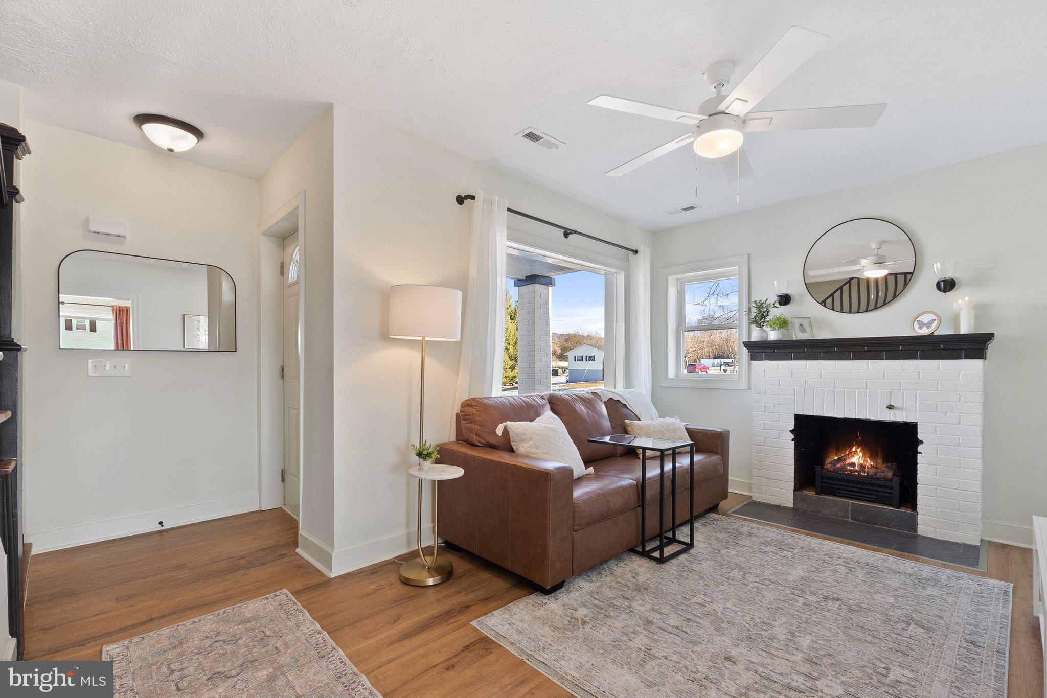 TOWN OF SHENANDOAH - Residential Lease