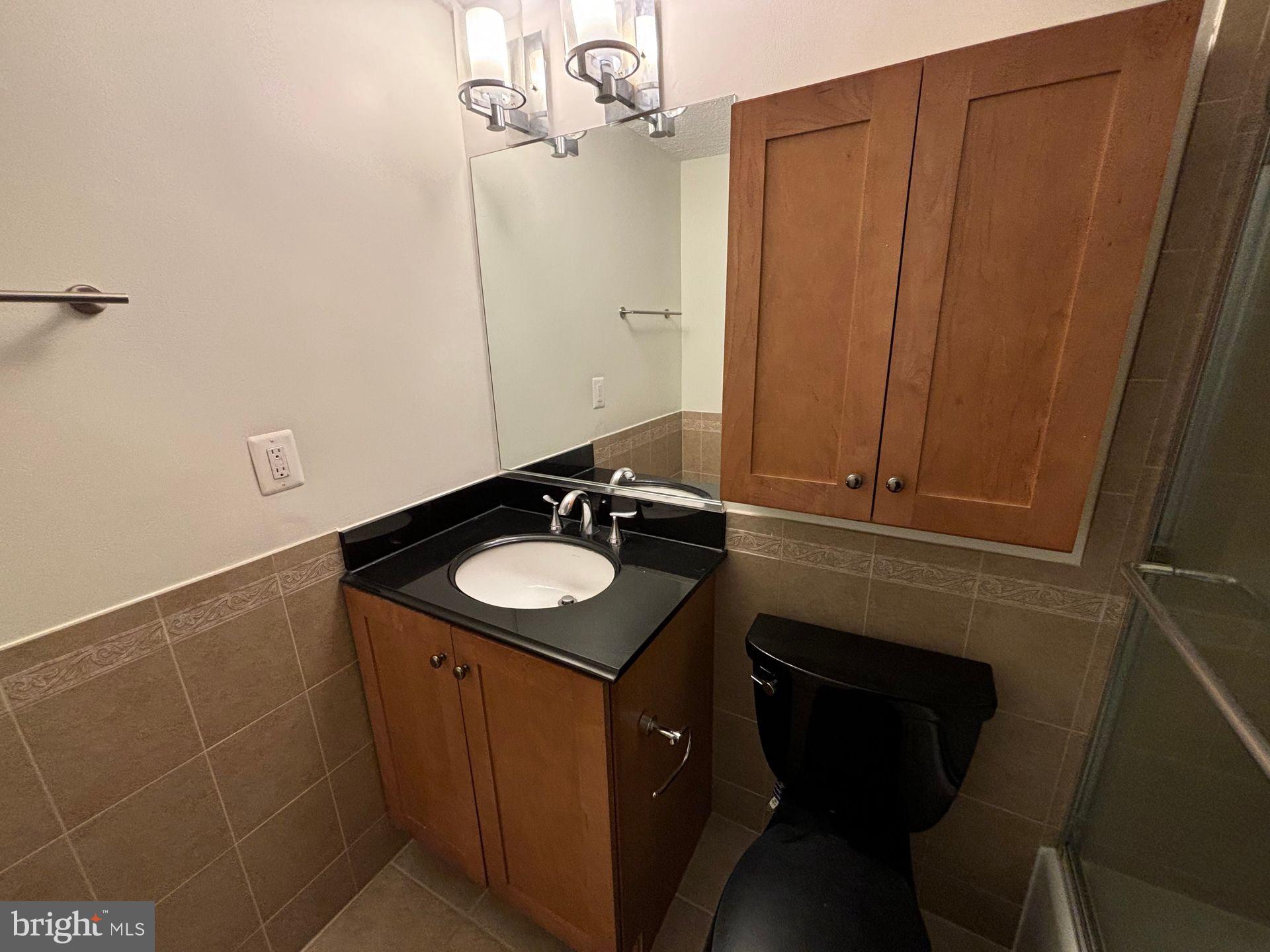 DAMASCUS GARDENS - Residential Lease