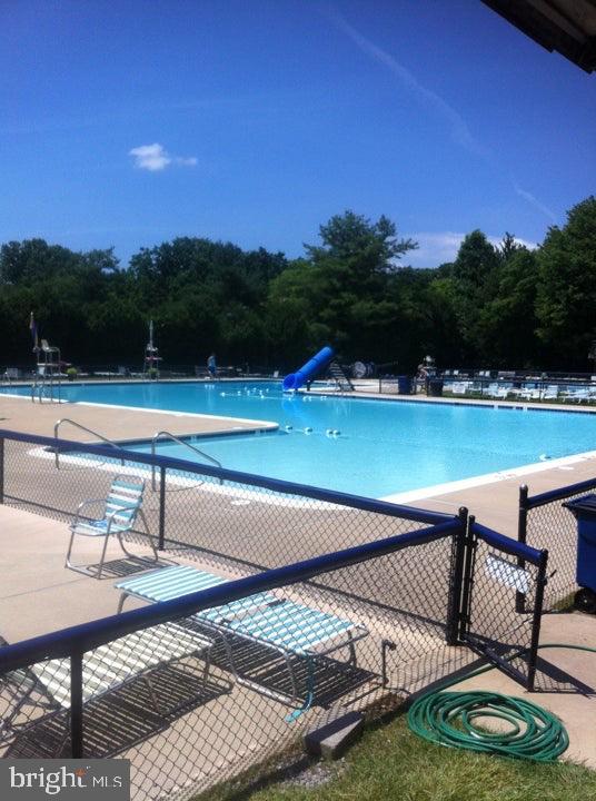 DAMASCUS GARDENS - Residential Lease