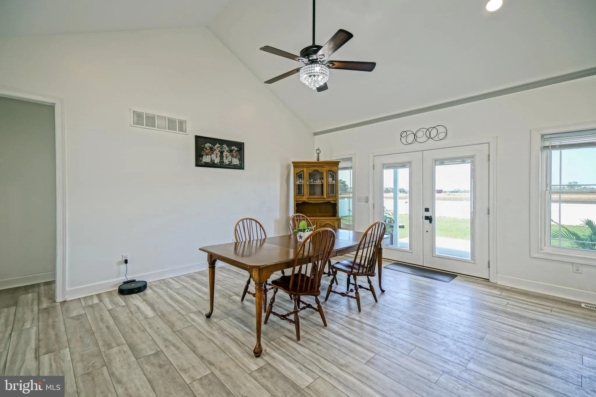 Milton, Delaware 19968, United States, 4 Bedrooms Bedrooms, ,3 BathroomsBathrooms,Residential,Active,218552