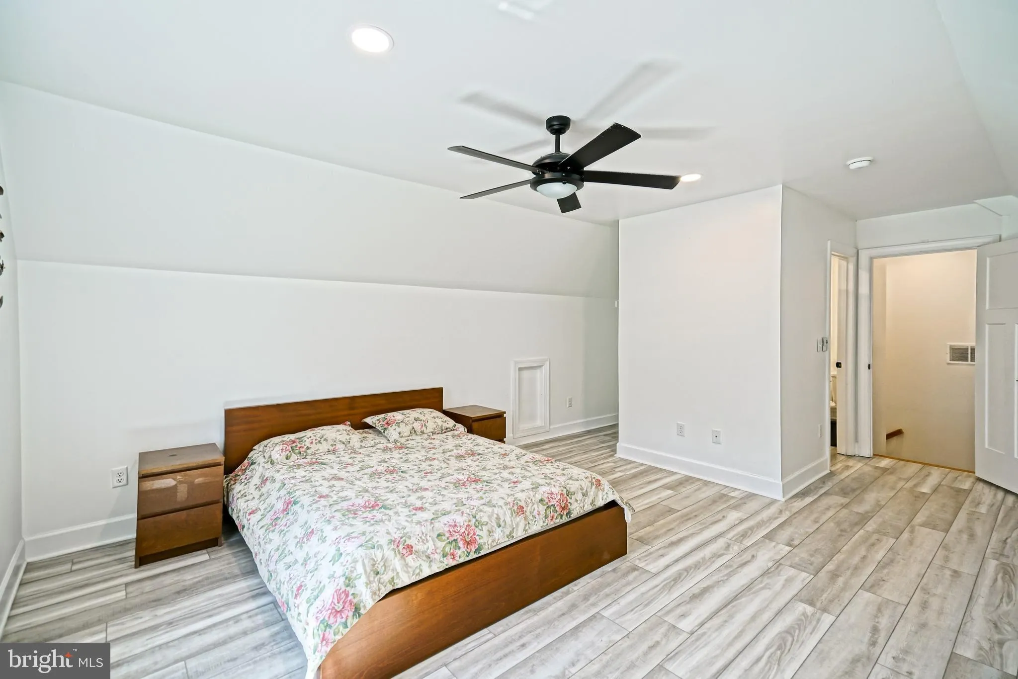 Milton, Delaware 19968, United States, 4 Bedrooms Bedrooms, ,3 BathroomsBathrooms,Residential,Active,218552