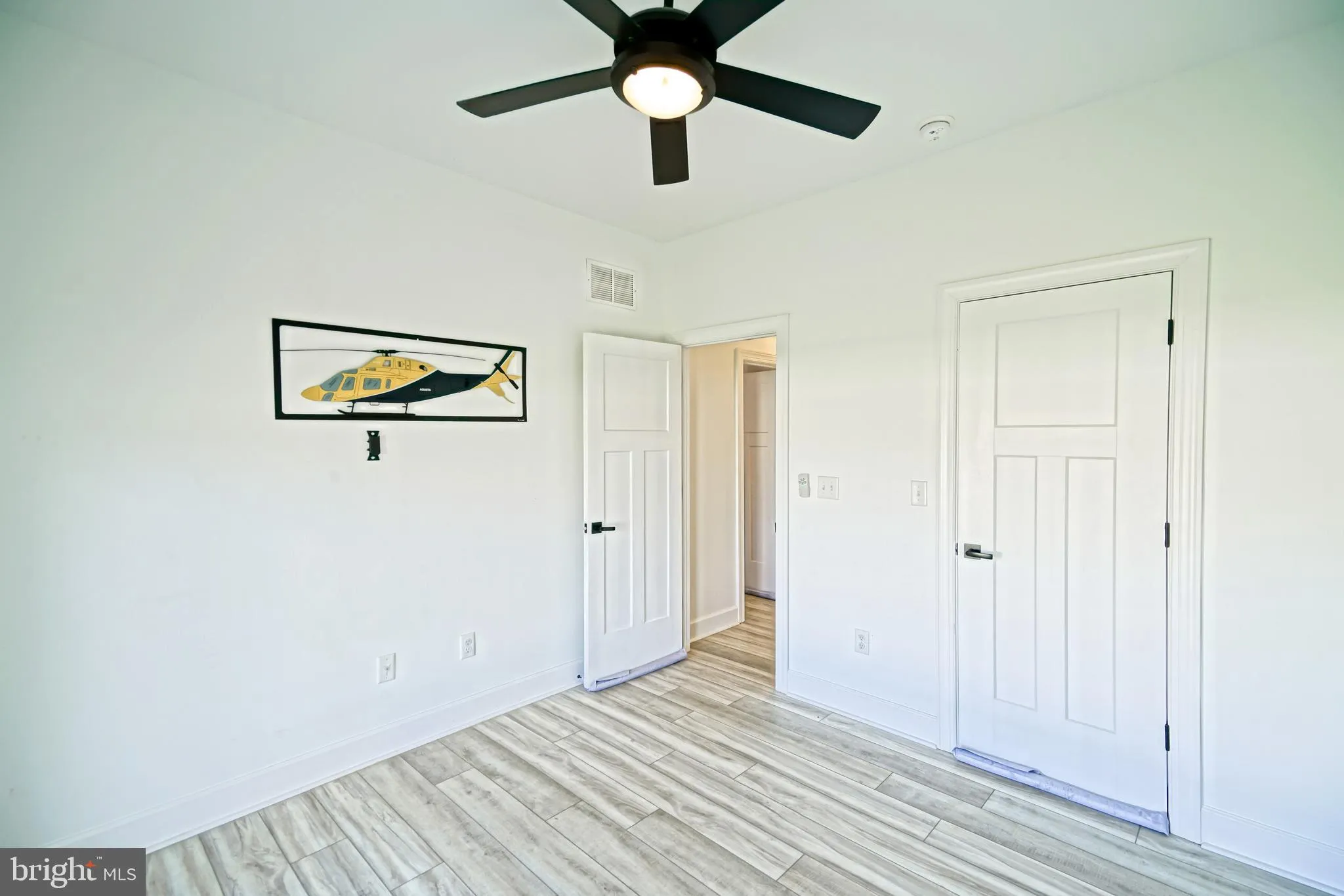 Milton, Delaware 19968, United States, 4 Bedrooms Bedrooms, ,3 BathroomsBathrooms,Residential,Active,218552