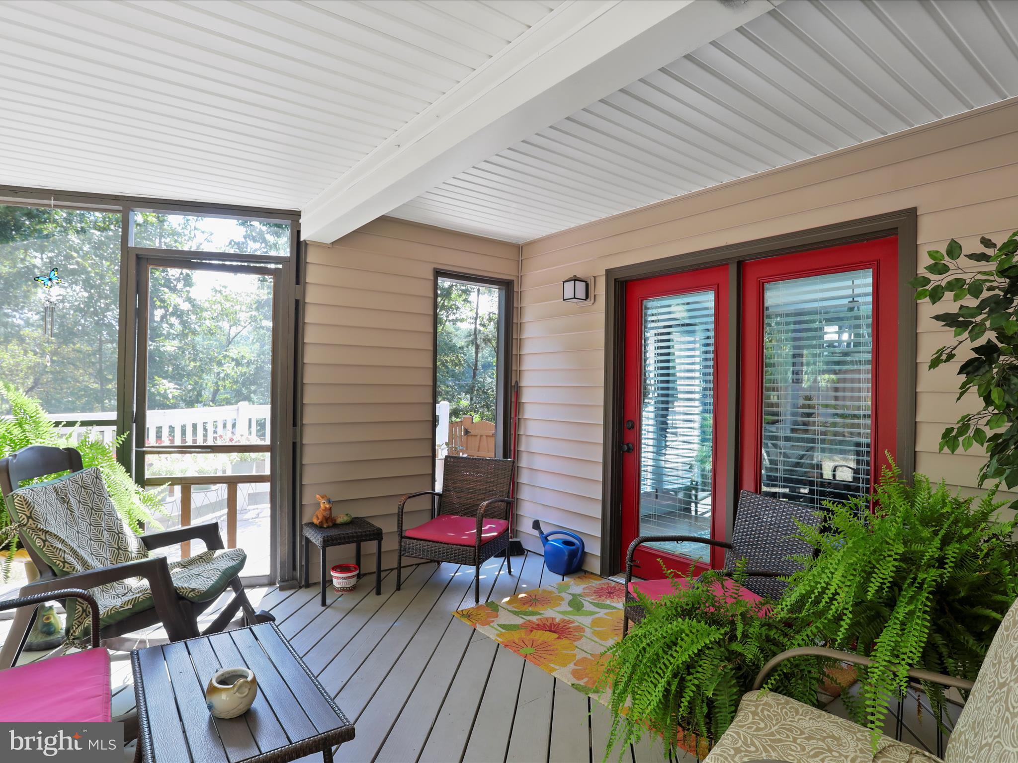 LAKE HOLIDAY ESTATES - Residential