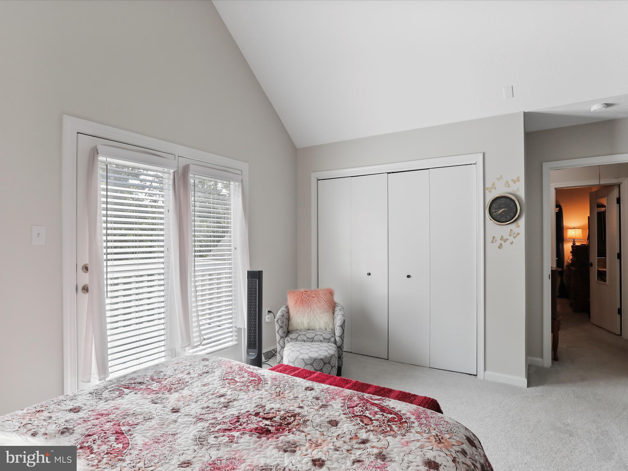 LAKE HOLIDAY ESTATES - Residential