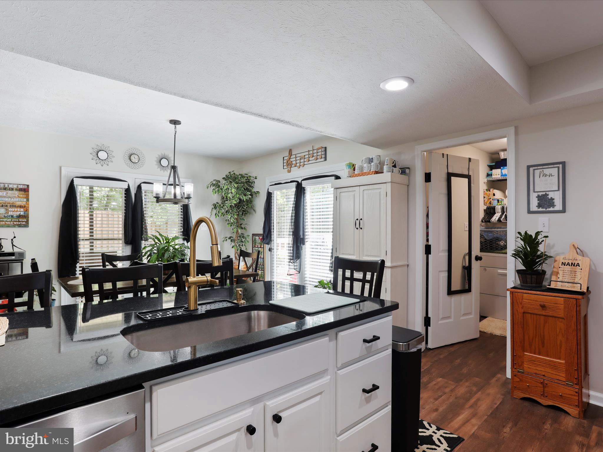 LAKE HOLIDAY ESTATES - Residential