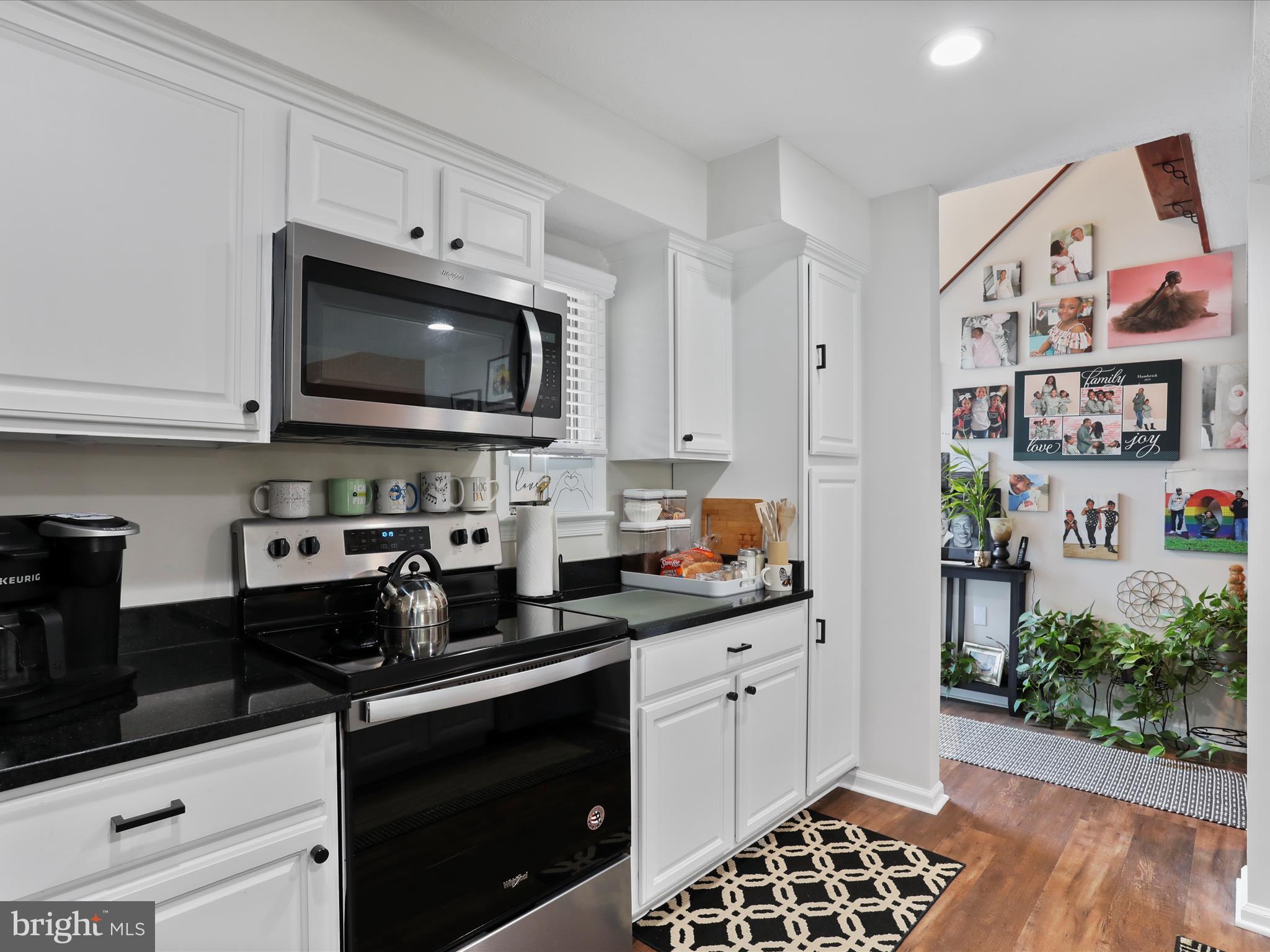 LAKE HOLIDAY ESTATES - Residential