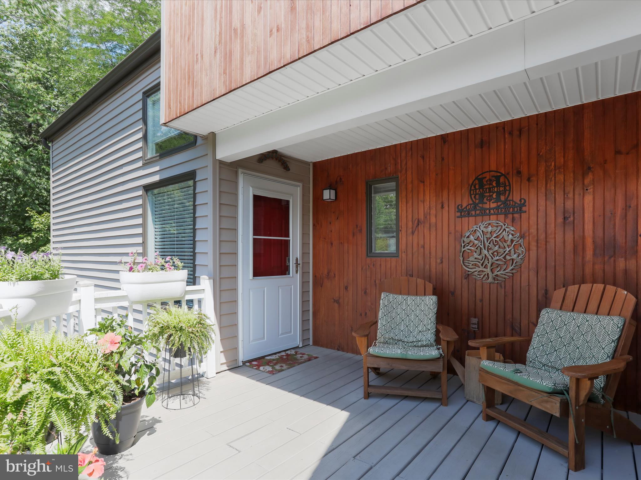 LAKE HOLIDAY ESTATES - Residential