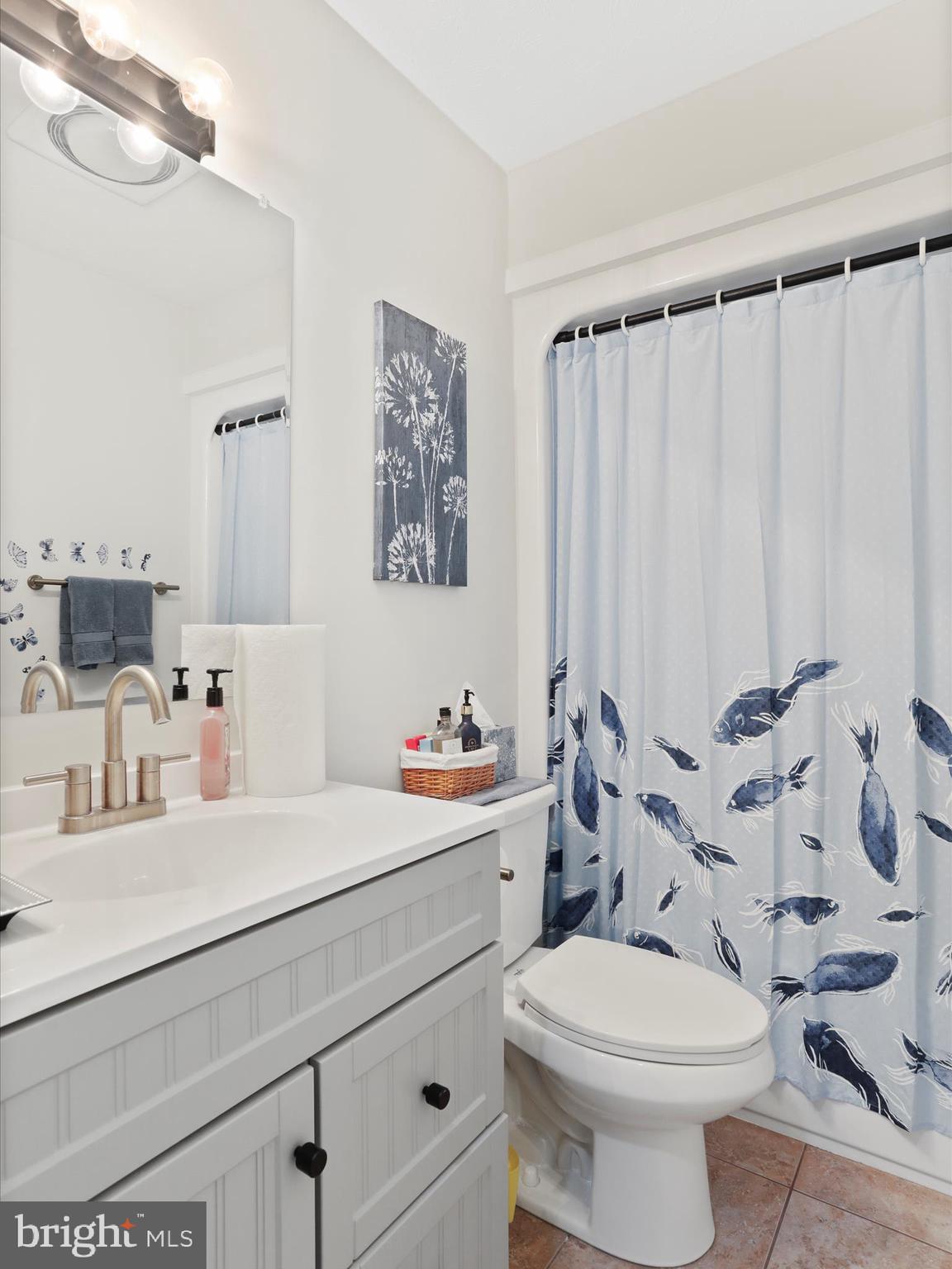 LAKE HOLIDAY ESTATES - Residential