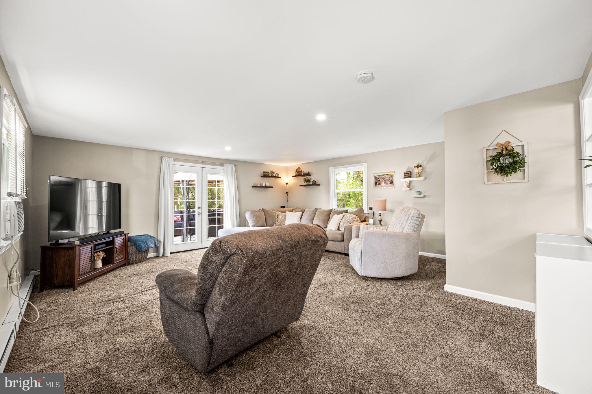 10 PARK DRIVE