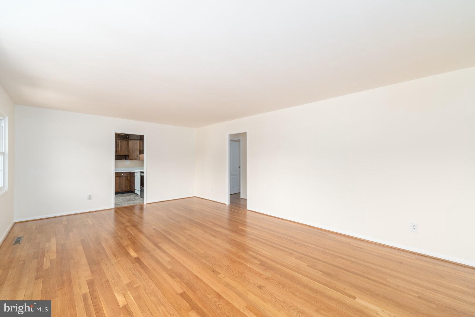 REISTERSTOWN - Residential