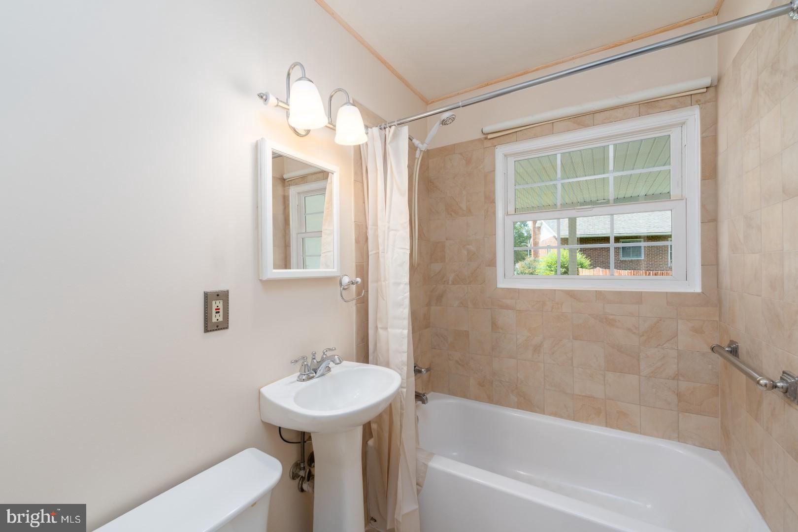 REISTERSTOWN - Residential