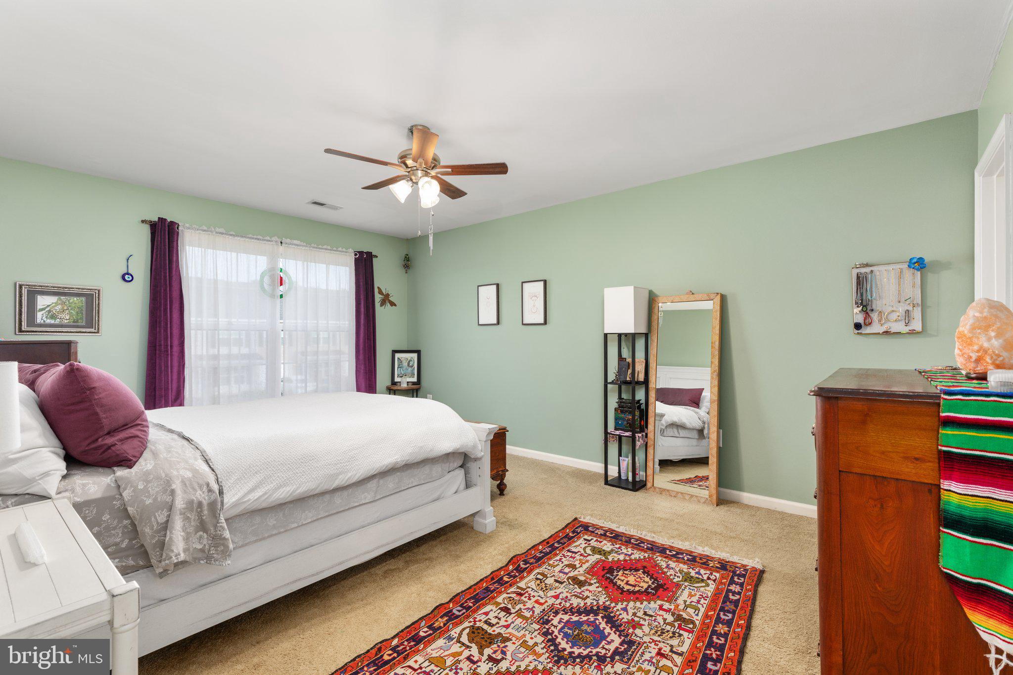 THE TOWNES AT OAKHURST - Residential