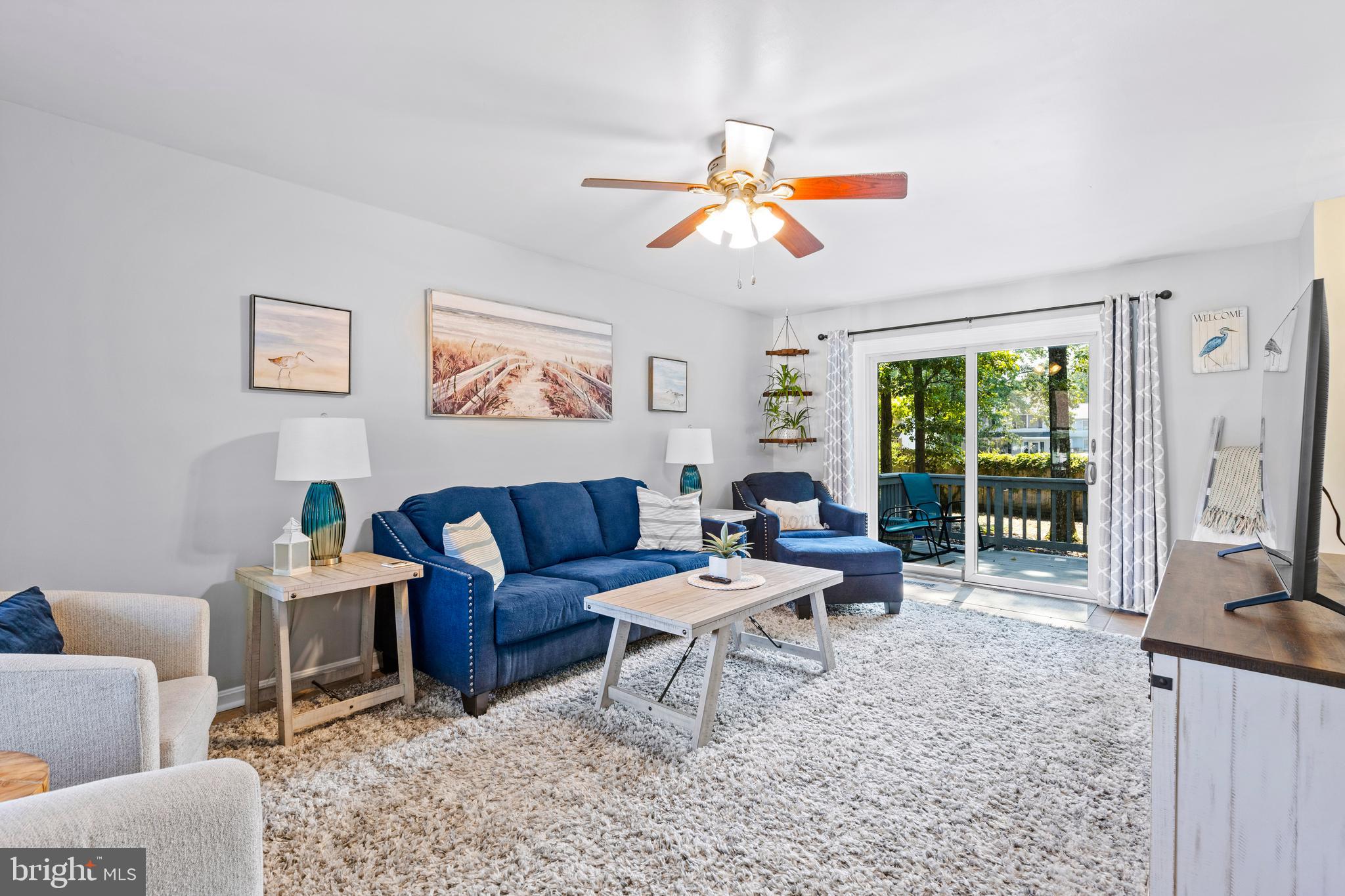 AVALON SHORES - Residential